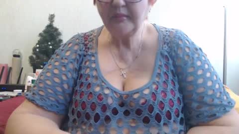 Snapshot of peggysoft chatting on 02.19.25 PeggySoft online show from 02.19.25