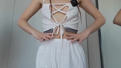 Snapshot of pelagy chatting on 02.20.26 Pelagy Show time 2-10 pm Dubai time zone online show from 02.20.26