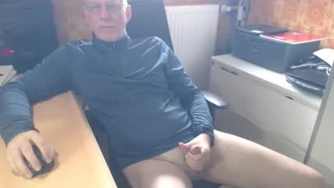 Pemue65 online show from 04.21.26