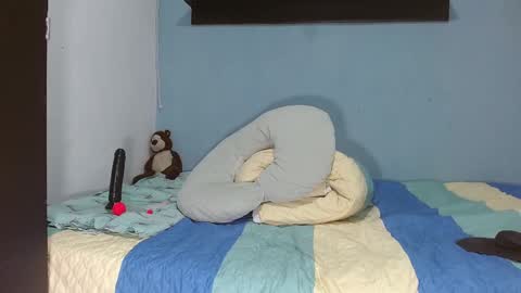 penelope_29 online show from 12.21.25