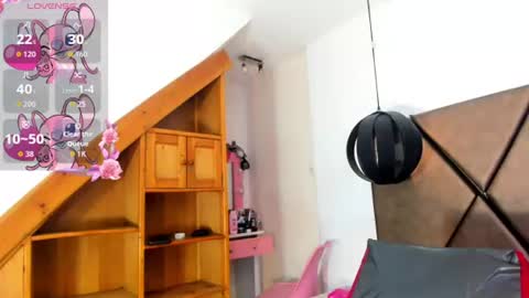 Snapshot of penelopeguzman__ chatting on 07.17.26 Sweet Penelope online show from 07.17.26