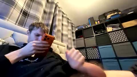 Penguin online show from 12.22.25