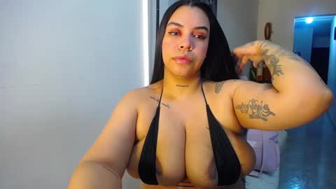 Snapshot of pennyomelons chatting on 10.13.25 My onlyfans online show from 10.13.25