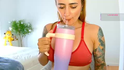 Hi Im Penelope  better vibrations  1111 online show from 06.29.26