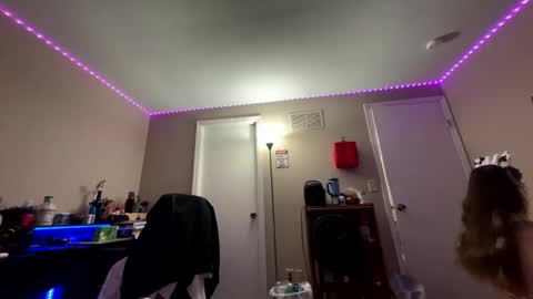 Penutbuttajelllytime online show from 02.10.26