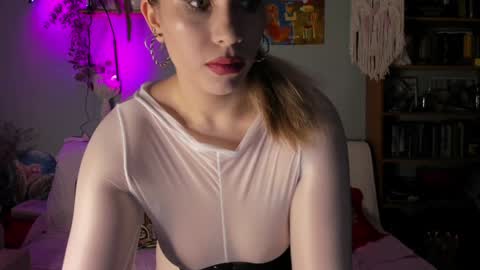 Olivia online show from 01.30.25