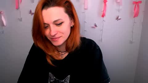 Mia online show from 03.20.26