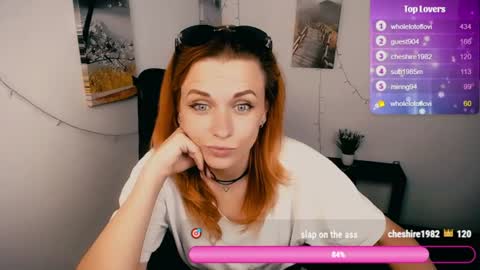 Snapshot of peppymia chatting on 07.14.26 Mia online show from 07.14.26