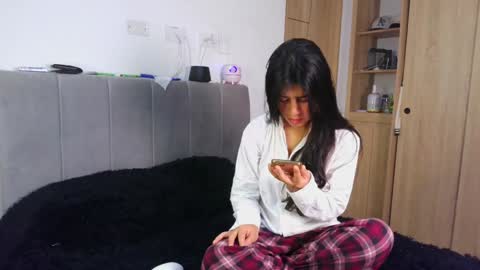 Snapshot of perceo09 chatting on 01.05.25 first anal video in bio we are lucy and perceo follow us online show from 01.05.25