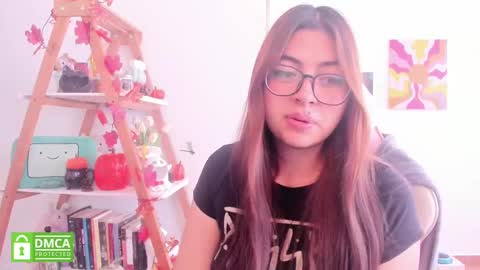 Sarah Ana Banana online show from 10.02.25