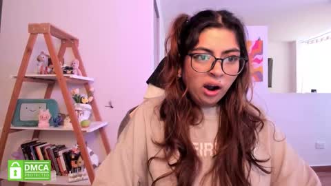 Sarah Ana Banana online show from 02.19.26