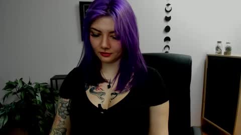 Gabbie online show from 12.15.24