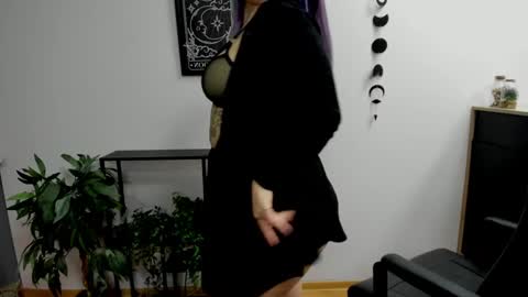 Gabbie online show from 02.02.25