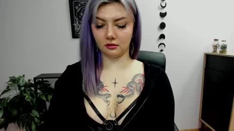 Gabbie online show from 02.04.25