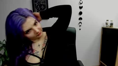 Gabbie online show from 02.19.25