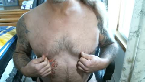 Snapshot of perkymalenipples chatting on 12.02.24 perkymalenipples online show from 12.02.24