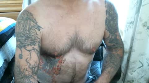 Snapshot of perkymalenipples chatting on 01.09.25 perkymalenipples online show from 01.09.25