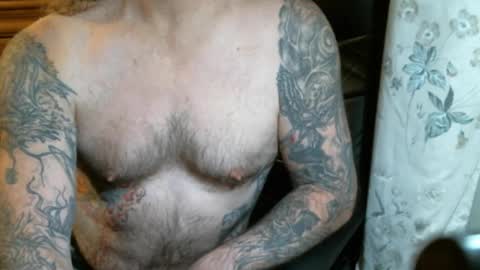 Snapshot of perkymalenipples chatting on 02.22.25 perkymalenipples online show from 02.22.25