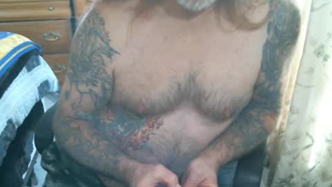 Snapshot of perkymalenipples chatting on 03.10.25 perkymalenipples online show from 03.10.25