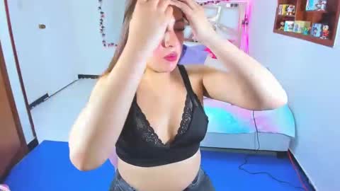 PERLA online show from 10.31.25