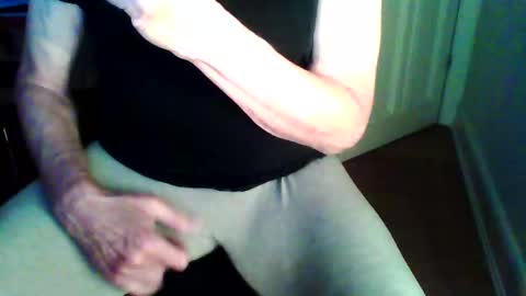 Snapshot of permageil_nackt_alt chatting on 09.19.25 permageil_nackt_alt online show from 09.19.25