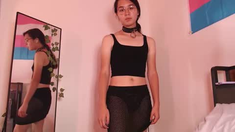 Snapshot of permango chatting on 10.12.25 Permango online show from 10.12.25