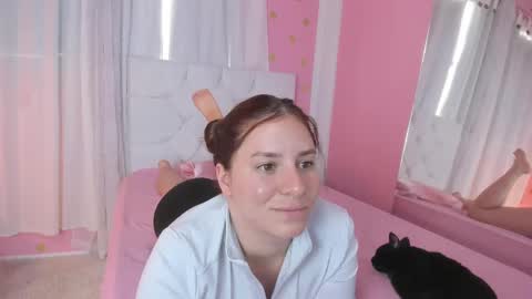 Marie online show from 09.12.25