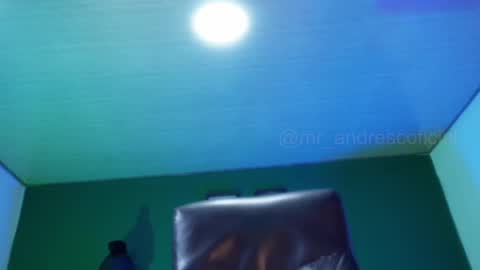 andres    online show from 01.21.25