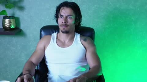 Snapshot of perseoo_88 chatting on 06.30.26 andres online show from 06.30.26