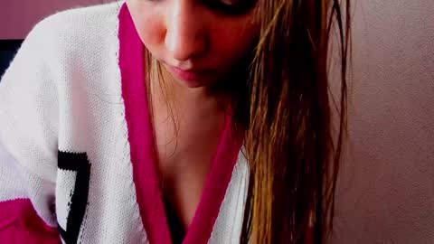Snapshot of persinaky chatting on 01.20.25 horror flying on the wings of the night.... online show from 01.20.25