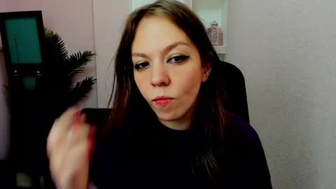 Snapshot of persinaky chatting on 01.27.25 horror flying on the wings of the night.... online show from 01.27.25