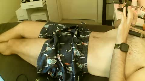 Snapshot of perthguytop chatting on 02.15.25 perthguytop online show from 02.15.25