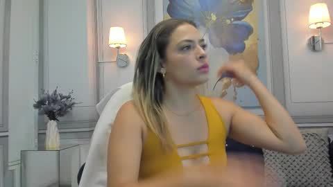 Snapshot of pervert_mia4u chatting on 02.13.26 Mia online show from 02.13.26