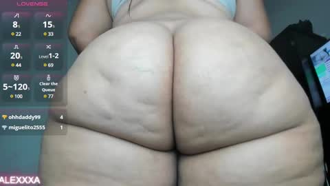 Snapshot of pervertt_mommy chatting on 12.08.24 Alexandra online show from 12.08.24