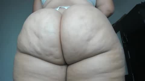 Snapshot of pervertt_mommy chatting on 12.09.24 Alexandra online show from 12.09.24