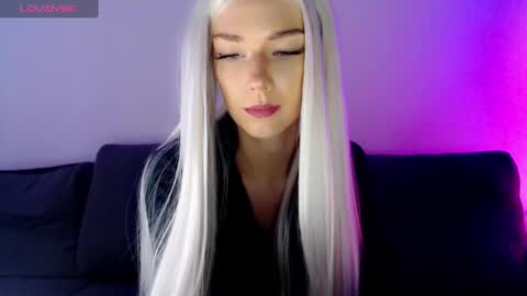 Isabella online show from 12.11.24