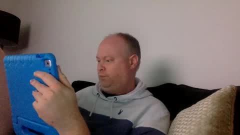 pete_crewe online show from 12.17.25