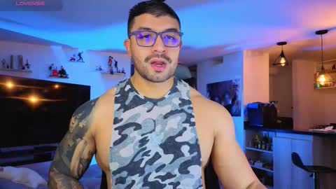 Snapshot of peterjack7 chatting on 10.07.25 Peter Jack online show from 10.07.25