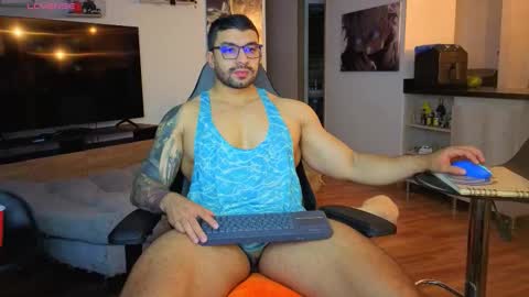 Snapshot of peterjack7 chatting on 11.10.25 Peter Jack online show from 11.10.25