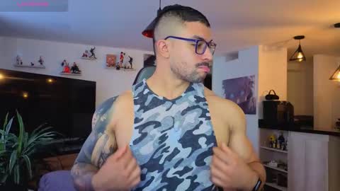 Snapshot of peterjack7 chatting on 11.22.25 Peter Jack online show from 11.22.25