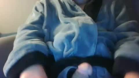 Snapshot of petermelotte8 chatting on 12.17.25 petermelotte8 online show from 12.17.25