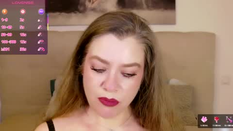 Snapshot of petersemily chatting on 04.29.26 Peters Emily online show from 04.29.26