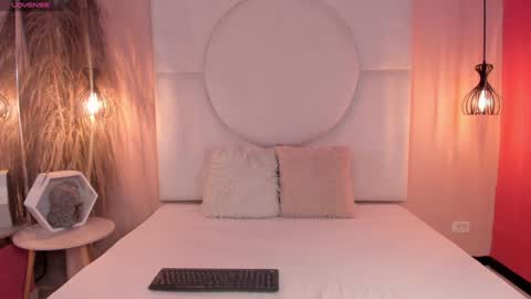 Alice   online show from 02.08.25