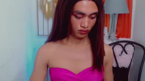Snapshot of petite_barbie88 chatting on 06.18.26 petite_barbie88 online show from 06.18.26