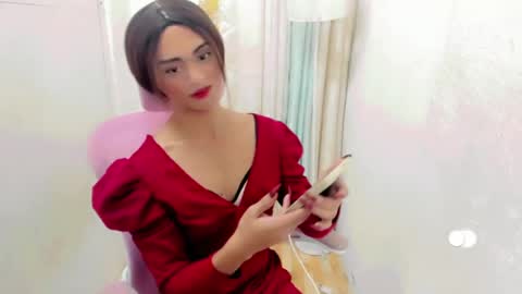 Snapshot of petite_barbie88 chatting on 07.18.26 petite_barbie88 online show from 07.18.26