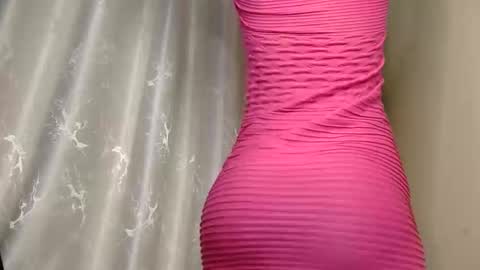 Snapshot of petite_freakette chatting on 03.03.26 Moon online show from 03.03.26