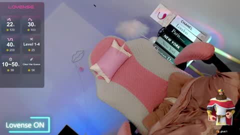 Snapshot of petite_jackyxx chatting on 04.14.26 Jacky online show from 04.14.26