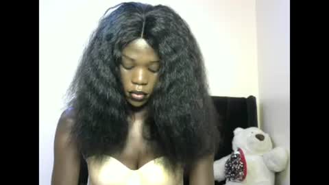 petite_lavi2 online show from 02.22.25