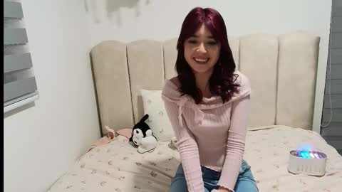 petite_marie_ online show from 10.21.25
