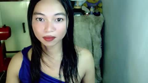 petite_mary69 online show from 04.18.26
